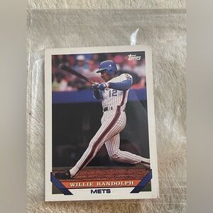 1993 Topps - #324 Willie Randolph. Topps Blue and White Baseball Card